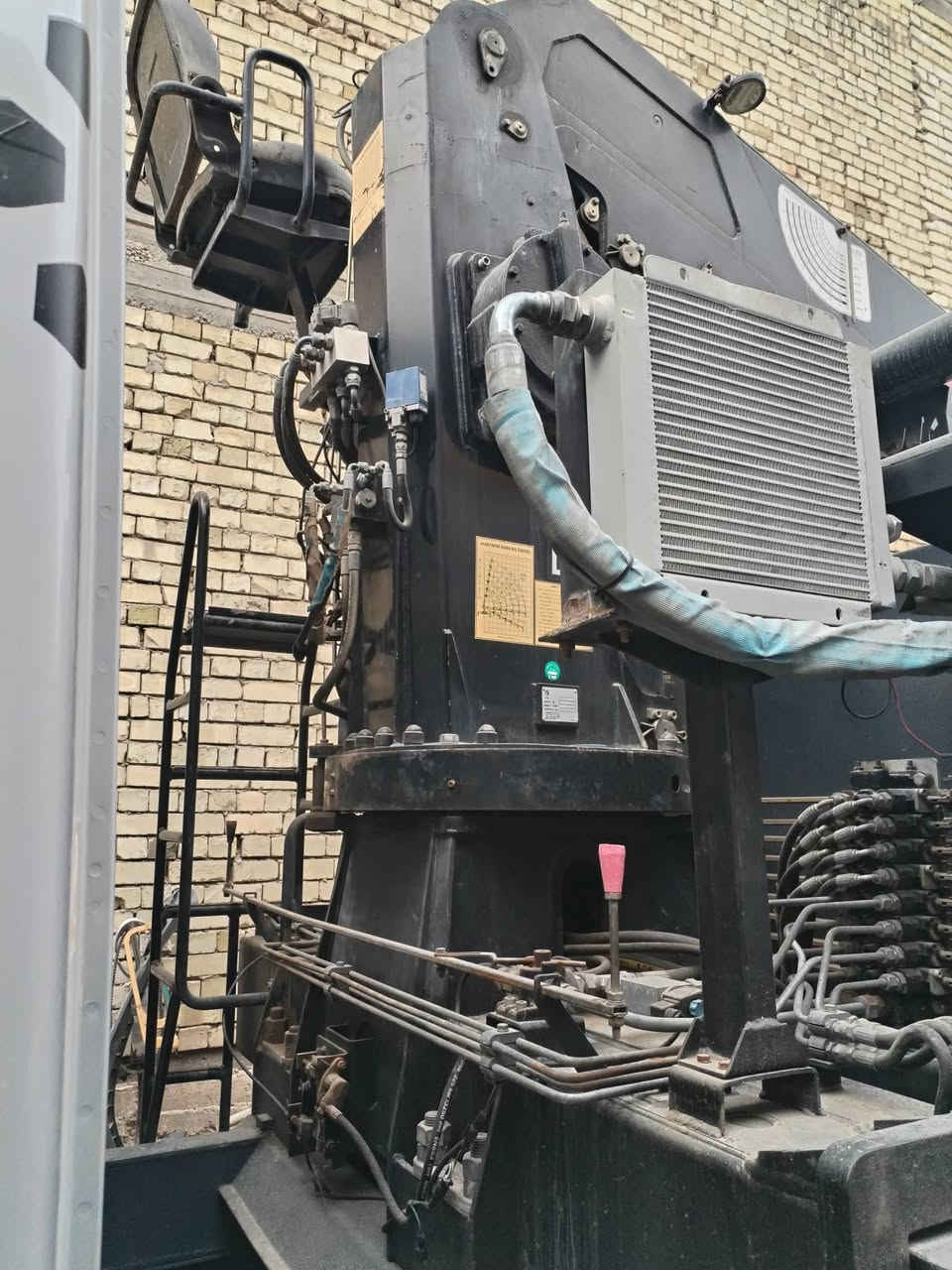 البيع اكتروز موديل 2012 كرين واير 5 سلايت 8 طن الجهاز موديل 2020 رقم أربيل مكان السياره بعداد
***********
