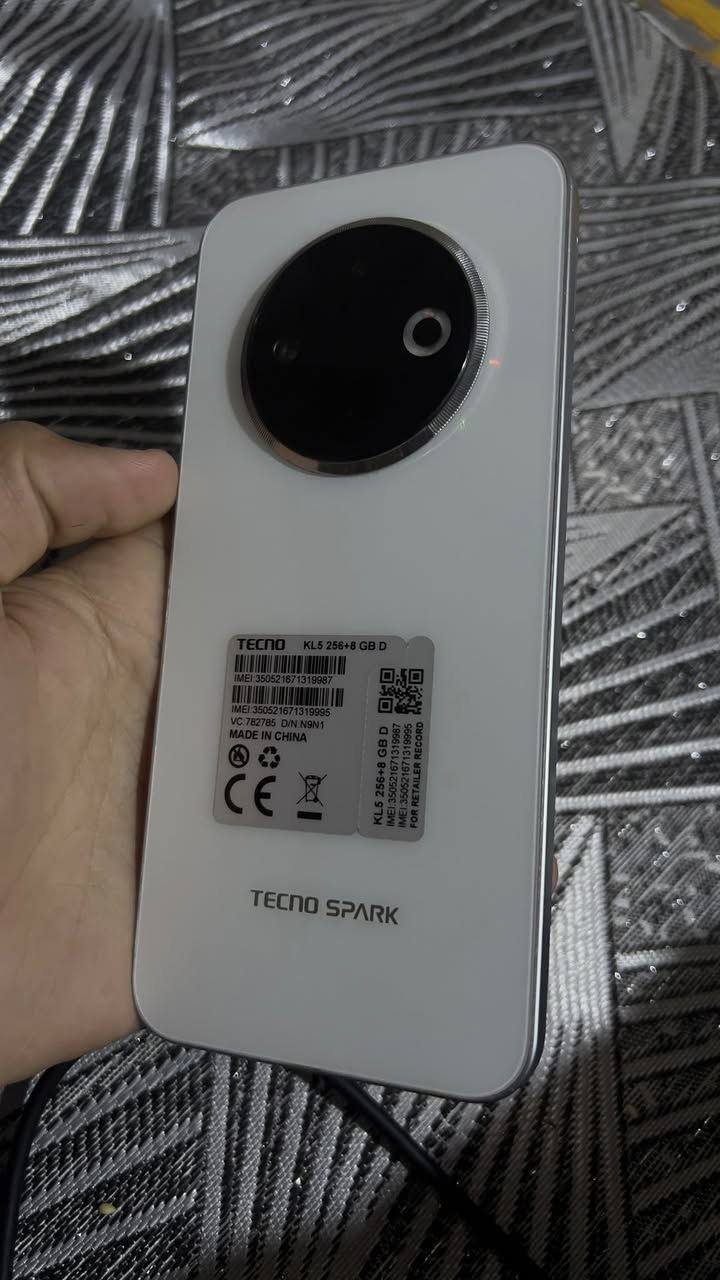 #تكنو سبارك 30C
بطارية 5000
ذاكرة 256
رام 8+8
سعرو 120


**إذا كنت صاحب هذا الإعلان وتريد حذفه لأي سبب، رجاءا أرسل رسالة إلى الدعم الفني**