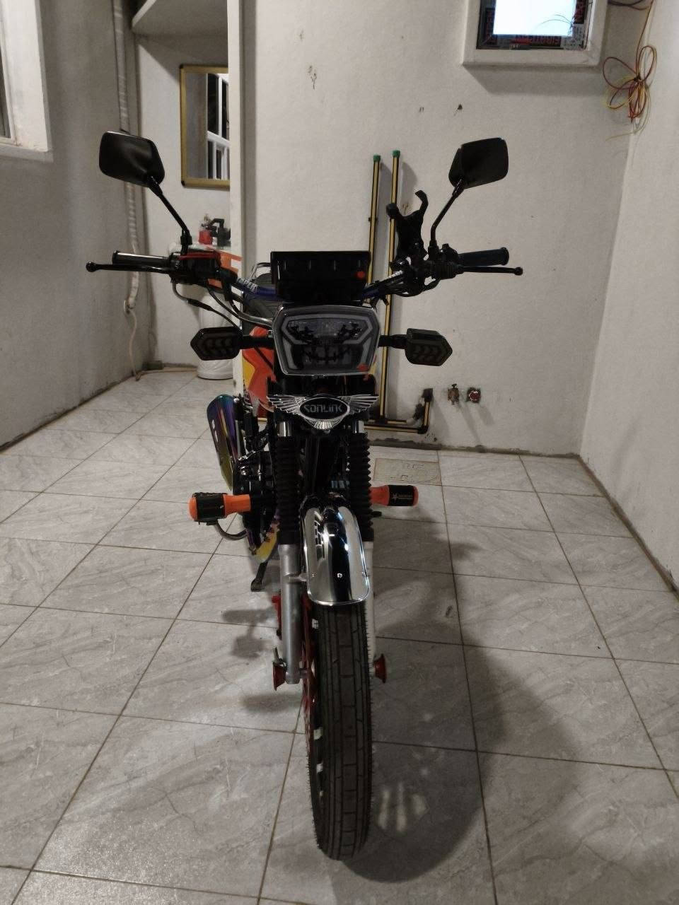 السلام عليكم
سونك 2026للبيع محرك 250cc  ماشي 1800وقابل للزياده النضافه مثل ما موضح بلصوره سعر 1225  
مليون وميتين وخمسه وعشرين 
***********
