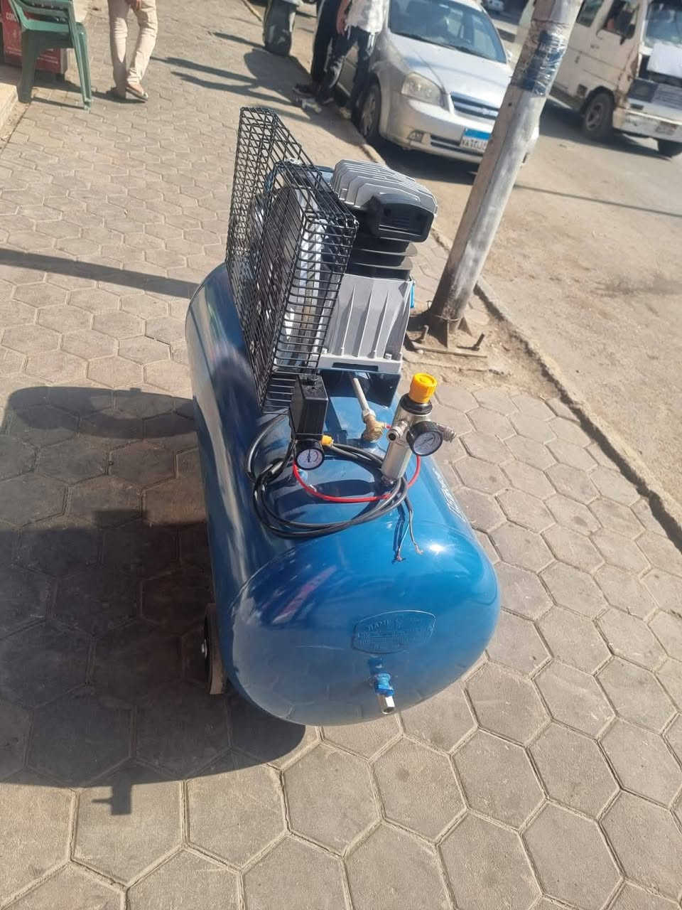 الحاج احمد الاسد عرض عده كامله


**إذا كنت صاحب هذا الإعلان وتريد حذفه لأي سبب، رجاءا أرسل رسالة إلى الدعم الفني**