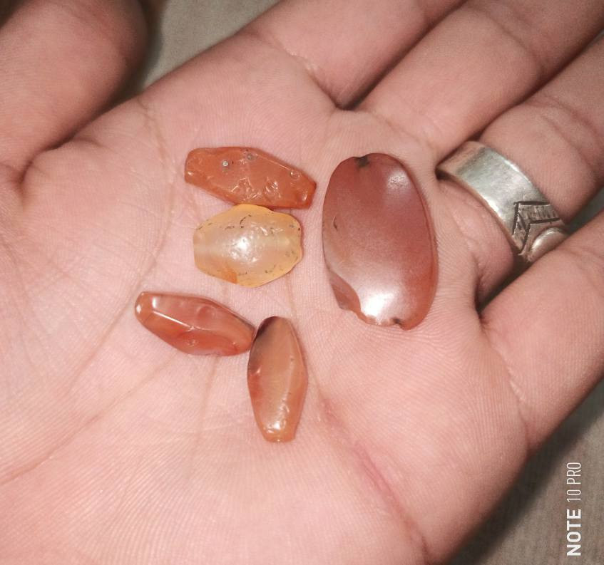 قديم
مكاني الشطره ***********
