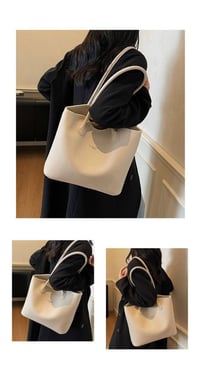 ❣️جــديــد  الانسه ❣️  حقيبه (جامعيه ) حجم كبير  مختومه من داخل جلد سو...