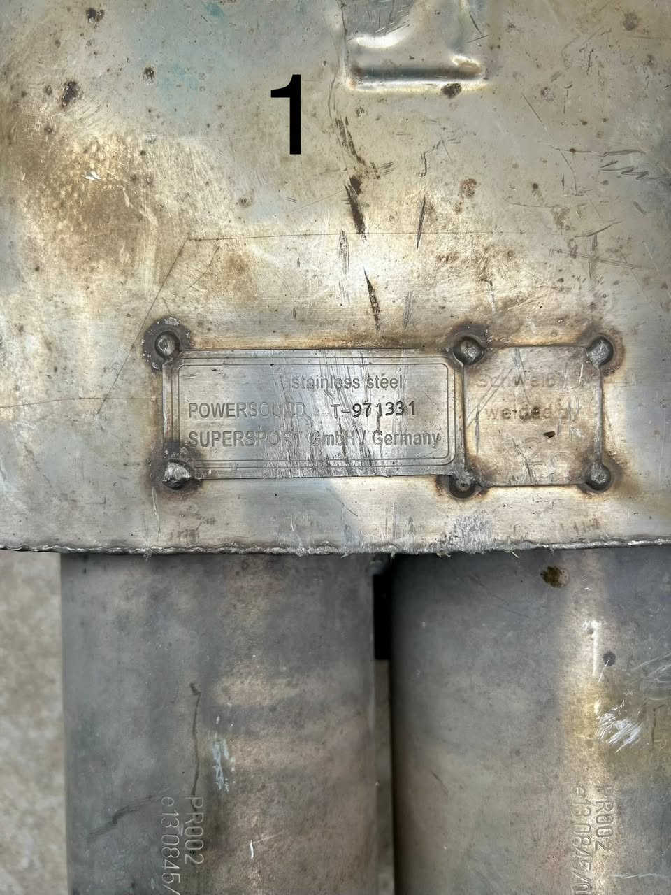 السلام عليكم
صالنصات رياضي عدد 2 للبيع
الرقم 1 المانيه اصليه مال بي ام صقر و ترهم لكل السيارات موجود الها فيديو بالمنشور الصالنصه مفتوحه و مفرغه من الداخل و صوتها كلش حلو سعرها 40 الف
الرقم 2 ستيل اصلي صوتها حيل قوي و هي معروفه اكثركم يعرف صوتها اعتذر منكم ماعندي فيديو الها الرقم 2 اتحداك تفتر العراق و تلكيها عند اي ابو صالنصات سعرها 75 بيها مجال عنواني الموصل توصيل ماعندي اعتذر منكم ماعندي توصيل للاستفسار اتصل على ***********
