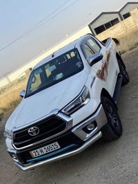 هايلوكس • ٢٠٢٣ • ٣٠٠٠٠ كم