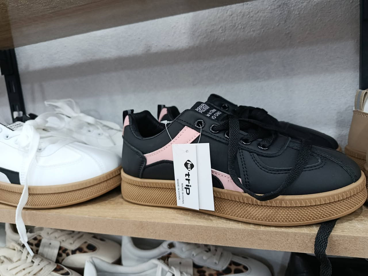 مجمع محمد)حي العسكري قرب مجمع بيت فاخر


**إذا كنت صاحب هذا الإعلان وتريد حذفه لأي سبب، رجاءا أرسل رسالة إلى الدعم الفني**