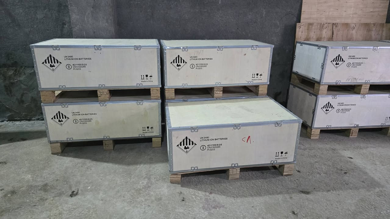 متوفر الان
انفيرتر كوسبور 6 كيلو واط  ( Ip54 )
بطارية كوسبور 14 كيلو واط ( 8000 دوره)
بطارية كوسبور 16 كيلو واط ( 8000 دوره)
كميات محدوده 
اسعار تنافسية
سارع بالحجز 
***********
***********
