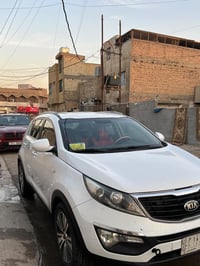 كيا سبورتج خليجي  موديل 2015  مواصفات عاديه  اللون ابيض صدفي  كشن مخمل...