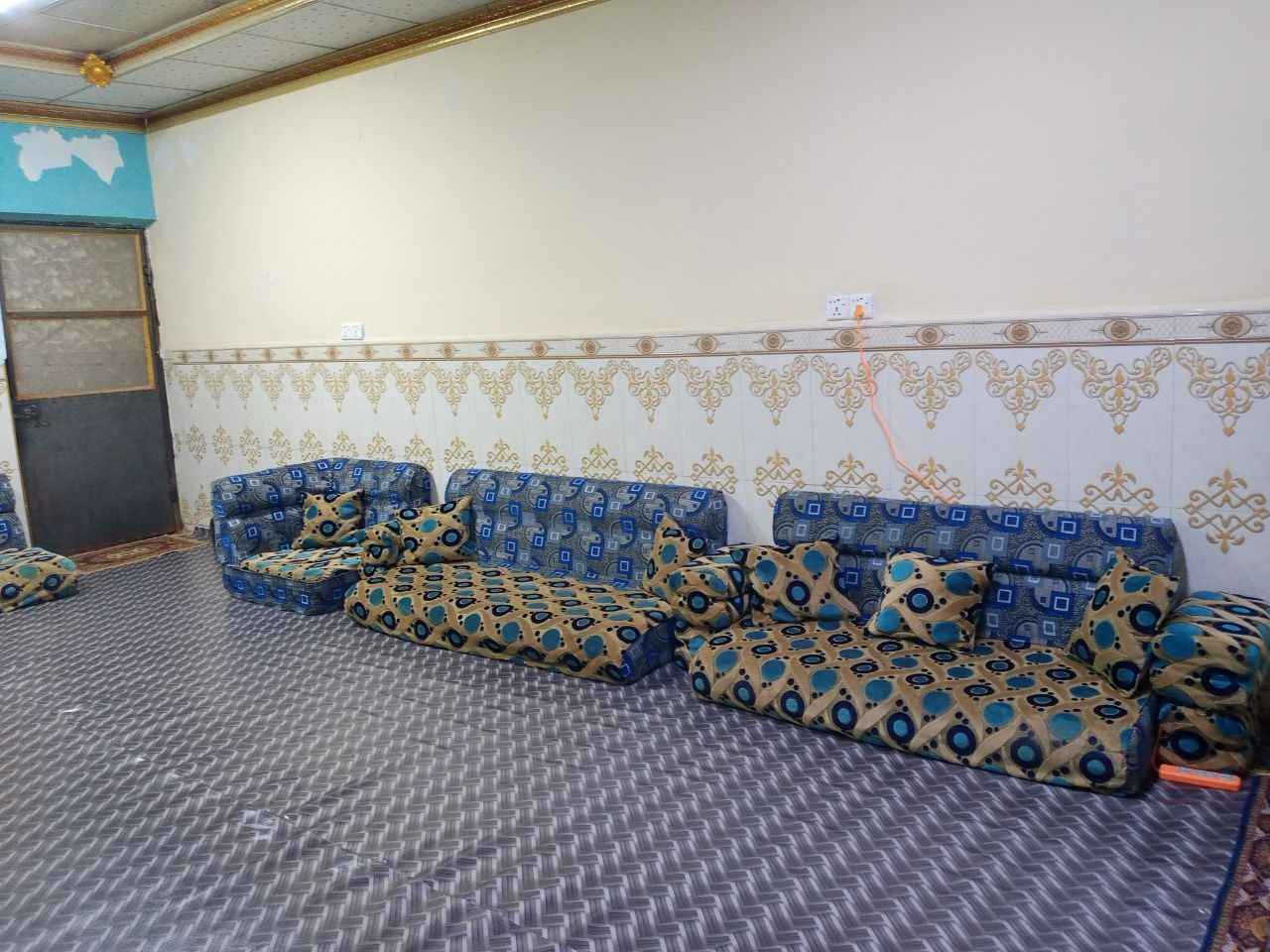جلسه عربيه جديده. نظيفه باللون السمائي والازرق البصرة, العراق


**إذا كنت صاحب هذا الإعلان وتريد حذفه لأي سبب، رجاءا أرسل رسالة إلى الدعم الفني**