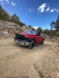 دوج رام كلاسك ٢٠١٥ محرك سته سلندر ٣٦٠٠ مكفول كير فور ويل  كهربأيات تبر...