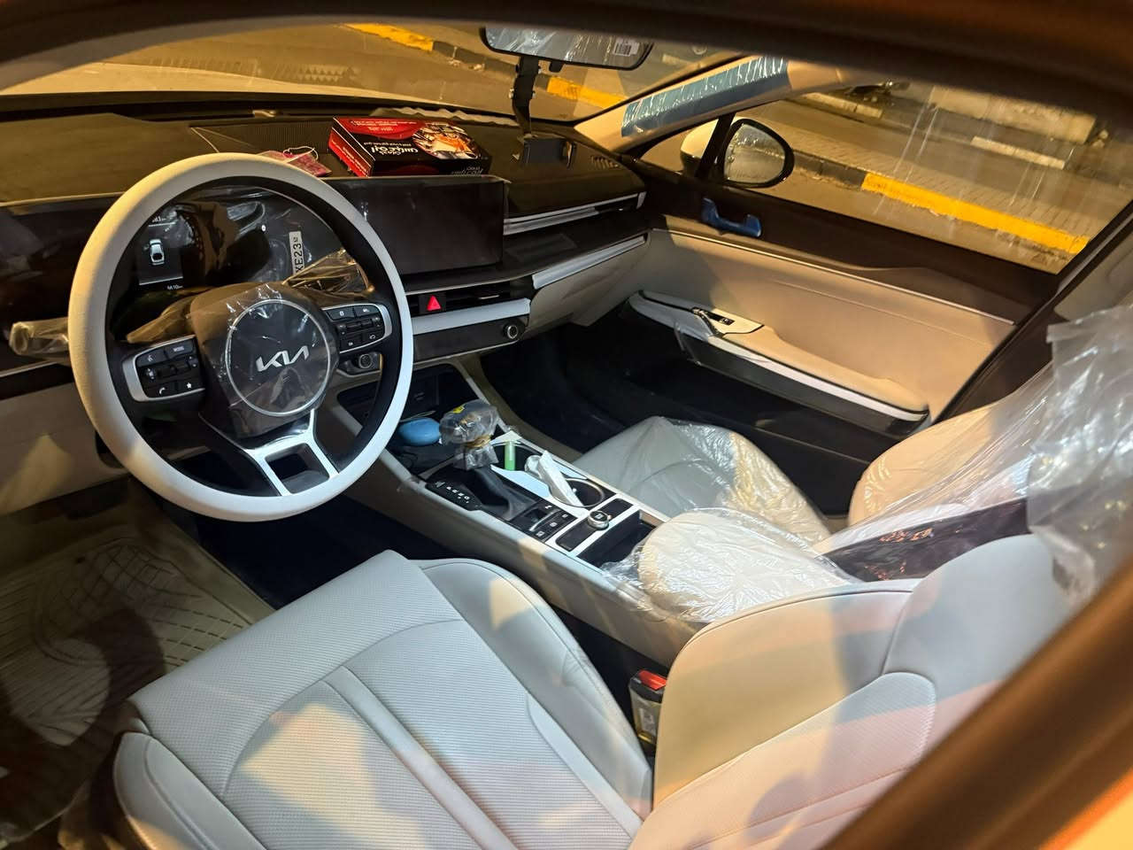 سلام عليكم سياره كيه فايف 2026وكاله مجانيه خليجيه ماشيه 5الاف السعر 237وبيهه مجال انه مكلف بل نشر بكان  البصره دور الشرطه***********
