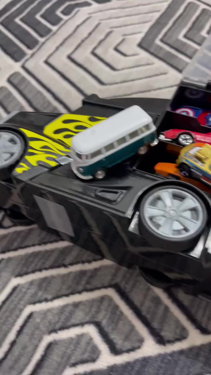 ياالله
شلعه سيارات متكونه من 17 سياره حديد ينحسبن 16 
و10 سيارات بلاستك مع حامله السيارات موضحات بالفديو هاي كلها ب16 الف وبالعافيه

متوفر توصيل 🚚


**إذا كنت صاحب هذا الإعلان وتريد حذفه لأي سبب، رجاءا أرسل رسالة إلى الدعم الفني**