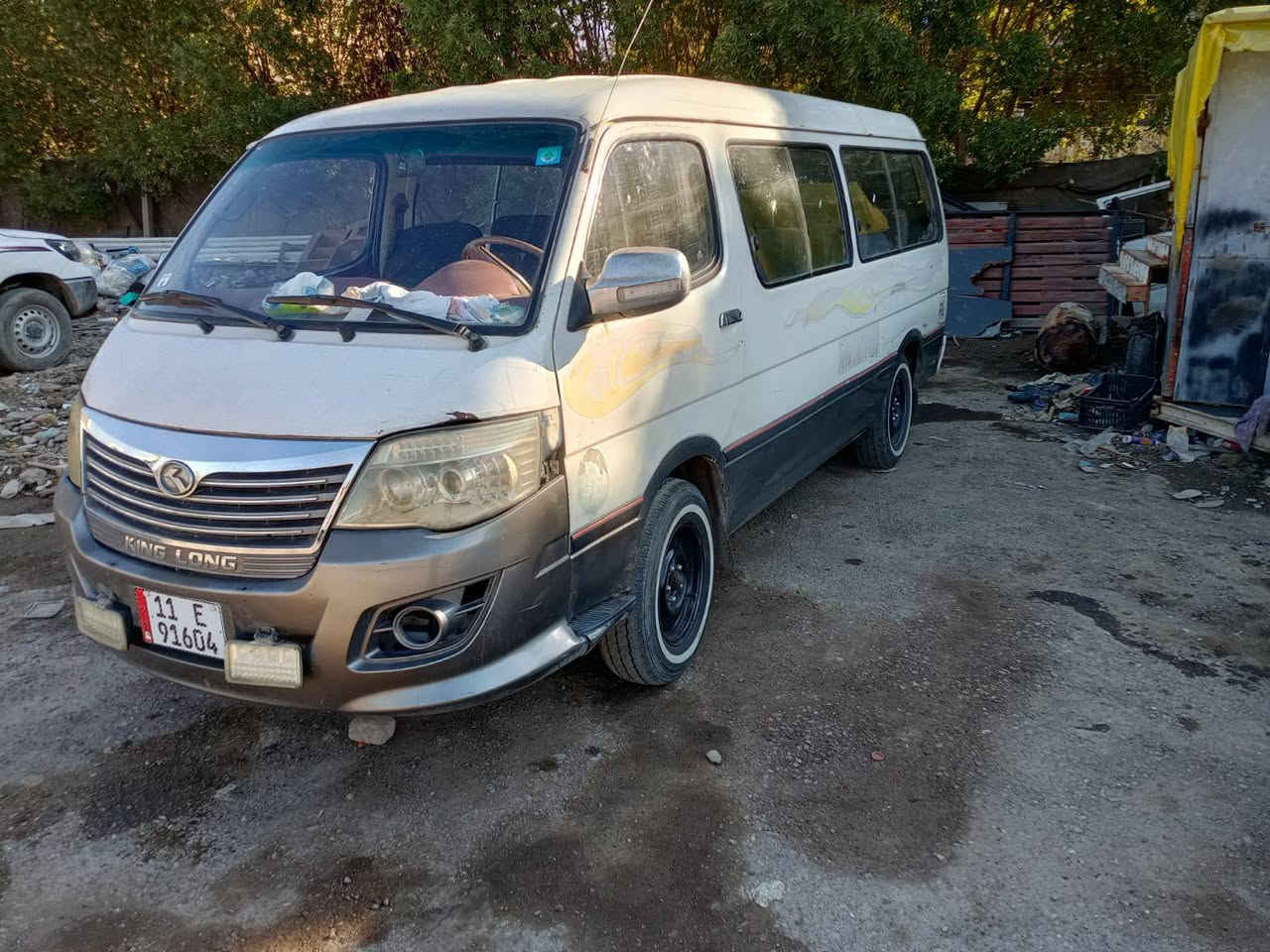 السلام عليكم سياره فوتو الوان مديل 2013
رقم بغداد انكليزي مصفره 

السعر68 وبيها مجال  مكينتها جديده  صدر نضيف  والسياره بسمي  اسويلك عقد مروري كبل

رقم الهاتف ***********
مكاني بغداد الحسينية مال راشديه
