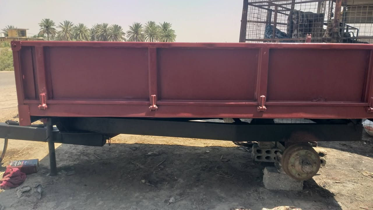 حداده  وعمل العرباين الحمل الزراعي  عرباين سطحيه لودر مقطورات ماء حسب اطلب *********** بابل الحمزه الغربي
