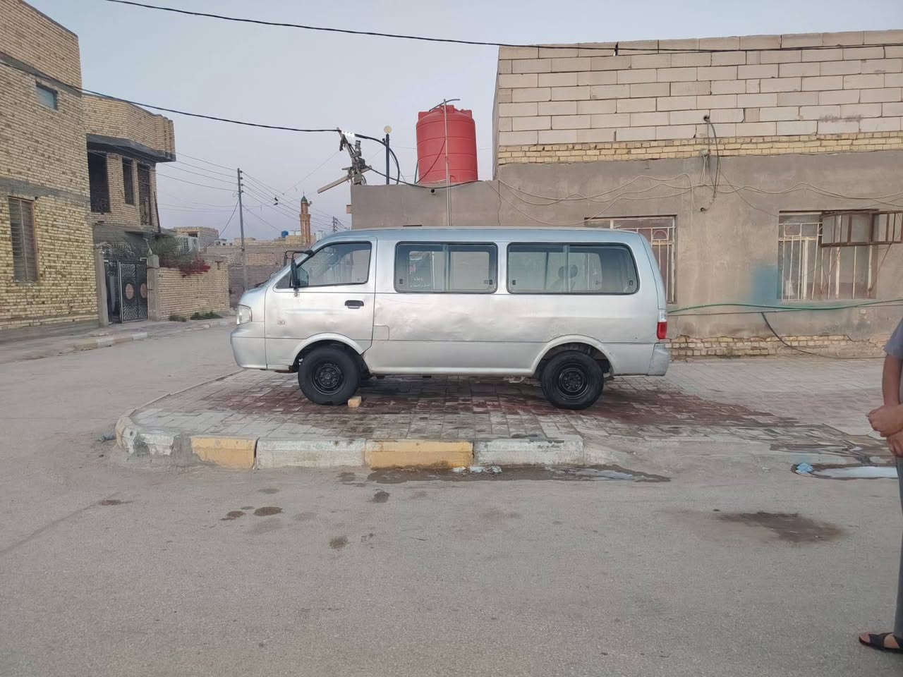 سلام عليكم شباب منغولي 2005 مكينه وكير بريجو رقمه بصره نكليزي اب اسمي مكان ناصريه مركز 
رقم الهاتف ***********
