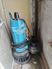 قطاس  حجم كبير اللبيع السعر100مكان جكوك 07728144782