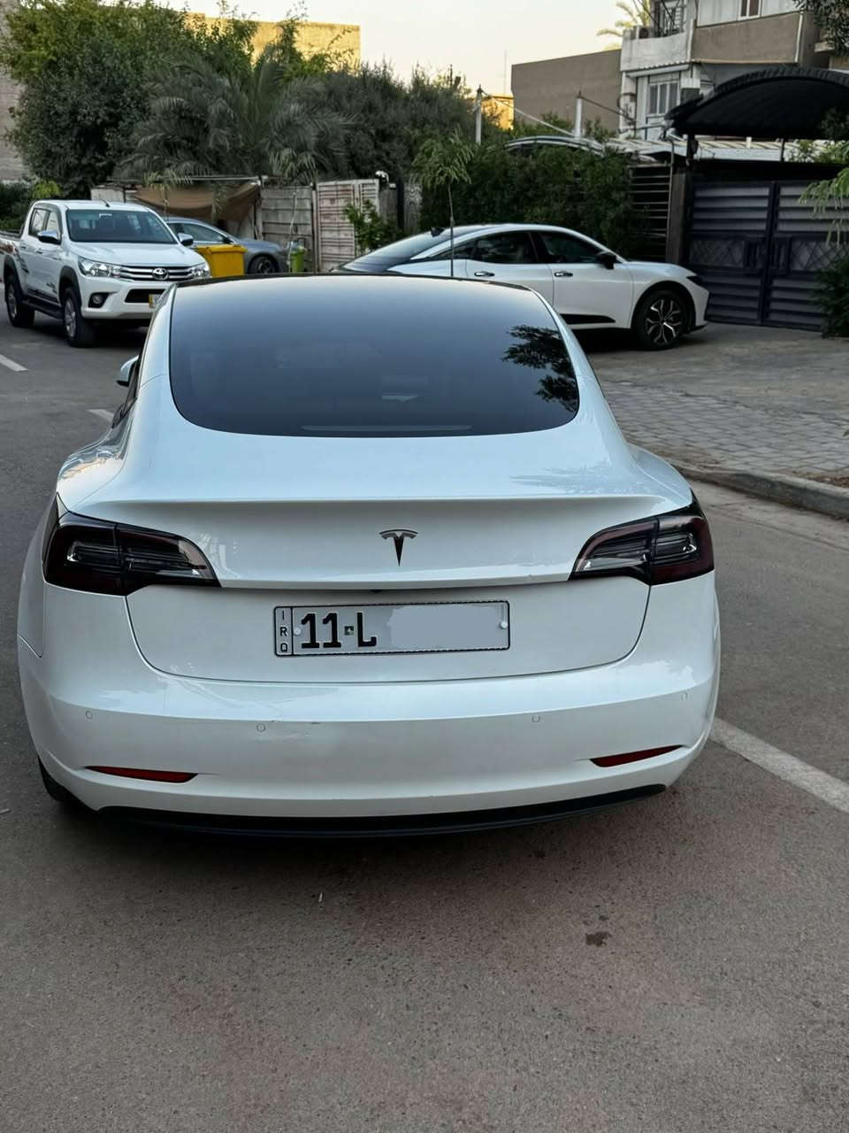 #تسلا موديل 3 للبيع

TESLA MODEL 3 

السيارة اون لاين

تك ماطور 

 محدث عربي اخر تحديث

الداخل ابيض

#الموديل : 2022

 رقم بغداد بأسمي

حادث جنطه ( صبغ مكان الرقم  فقط) 

 السعر 163 وبيها مجال بسيط 

 مكاني شارع الربيع
 ***********
