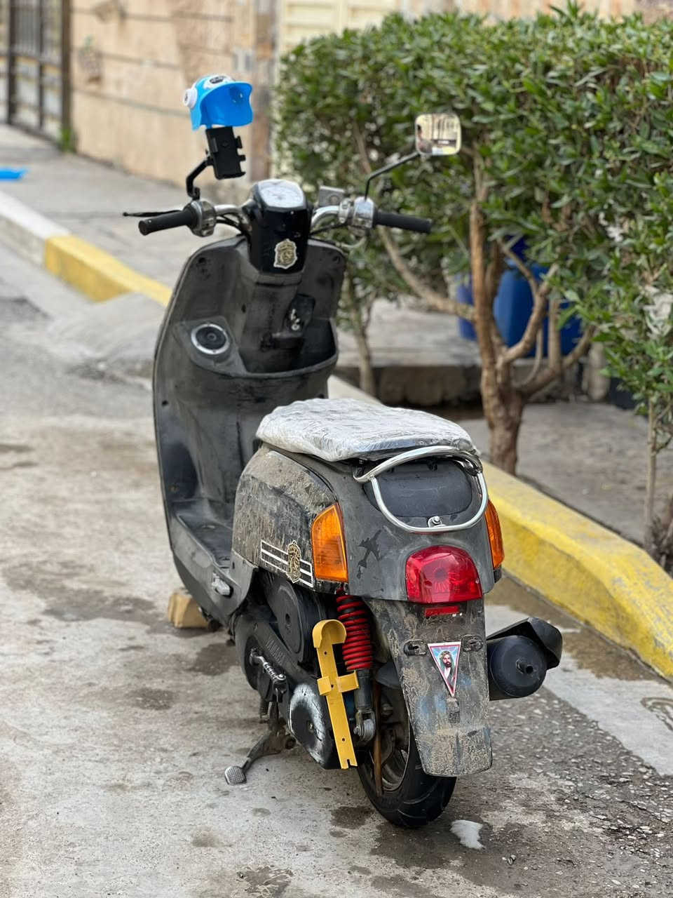 يالله سلام عليكم شباب بوليس مال رمبة بشهر8نازلة اوراقهة موجودة منفيس موجودة دراجة مكينة كابريتر بلاد ناقصهة دوشمة وشخاطة   مال اشاير دراجة معدل وشلعة مال رمبة يعني يعجز لكلام عنهة بغداد حي جهاد رايدهة 750 
***********بس واتساب
