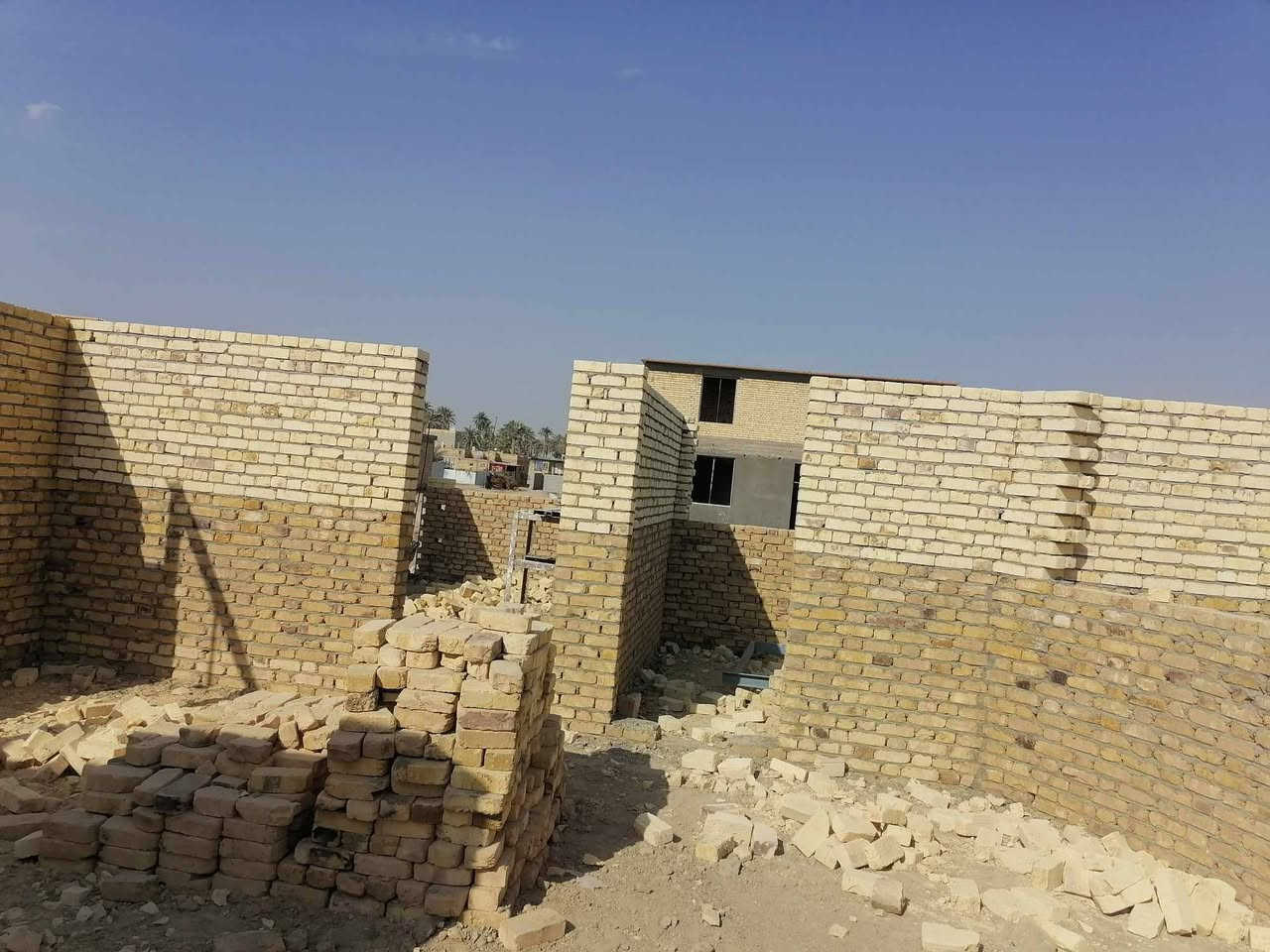 شغل طابوق حسب الطلب يوميه مقطوعه اشراف مهندس هذا41078334149 رقمي*********** ***********

