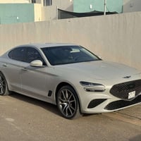 للبيع Genesis G70 2025 شهداء دخول جديد  ماشيه 15000كم اللون سلفر مميز ...