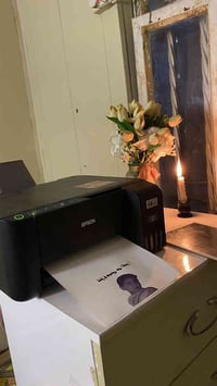 L3252 ٤ الوان  جديدة ونظيفة بكارتونها وضمانها طباعة ملونة وعادية واي ف...