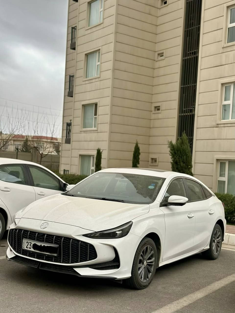 MG GT 2025
ئێم جی جیتی ٢٠٢٥
بۆیاخ تەنک و شاشە بیلاد ئەکتیف
فوول مواصەفات - صڵاید - کامێرا ٣٦٠ - کوشن جلد- تحدید سرعە- سوکان ڤۆلێۆم - ٣ مۆد لێخوڕین
لۆک ماوەتەوە سەیارەکە بێ بۆیاخ و بێ شوختە 
تەنها قوپاویەک بە دۆسەکەوەیەتی و پەڵەیە ساردی هەیە دیاریم کردووە لە وێنەکەدا
بە ناوی خۆمانەوەیە 
٢٦ هەزار کم ڕۆیشتتوە

نرخی ١١٦ گەڵا و مەجالێکی کەم 
تکایە گەر کڕیار نیت بۆ سعر تاقیکردنەوە پەیوەندی مەکەن

0772 523 2130 

0750 896 8852
