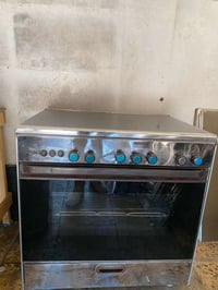 طباخ غاز • ٥ شعلات • قياس ٨٠