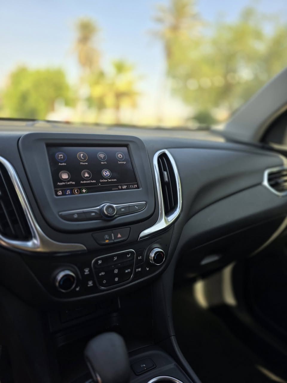 للبيع شوفر كونيكس موديل ٢٤تبديل البنيد فقط والباقي كفالة سيارة حرة تسجل اي محافظة مواصفاتها LT لون اسود 
تحكم ستيرن كامل 
كروز سرعة 
مانع تصادم 
مانع انزلاق 
شاشة اعطال 
الباب الخلفي كهربائي 
مقاعد كهربائية 
تدفئة با المقاعد 
ماشية ٢٨ 
السعر ١٦٥ وبيها مجال 
الاستفسار ***********
