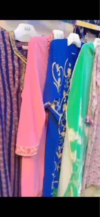 بالة ملابس • تخفيضات • ملابس اطفال