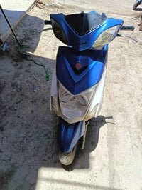 سكنس • ياباني • طافية