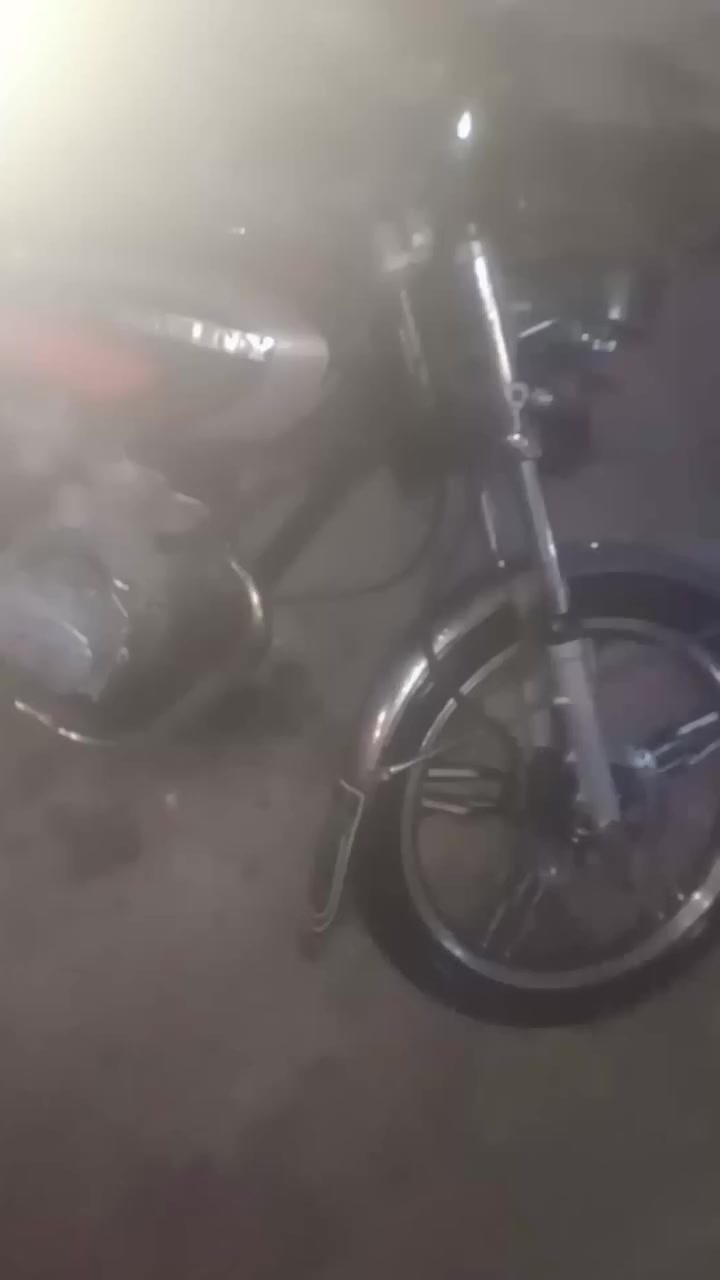 سلام عليكم شباب دراجه يرانيه 5 كير للبيع مويل 2020 المكان الكرغوليه جسر دياله الجديد *********** 450 بيعه مجال
