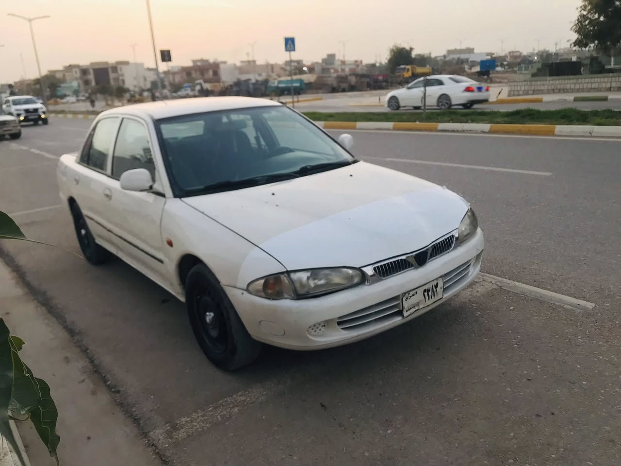 پروتون 2002گیر مکینه طق رقه ب شرت ارم سلیمانی ارمی کم بوه‌کتابی کم بون له گلیه نرخ 17ورقه له کلارم ***********
