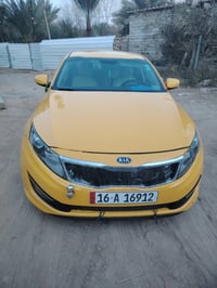 اوبتيمه • ٢٠١١ • باب خلفي ضارب