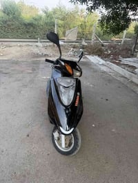 دراجه بريز لايت عالي نوزل خطين كلها مختمه ختم واحد صار فتره نازله من ر...