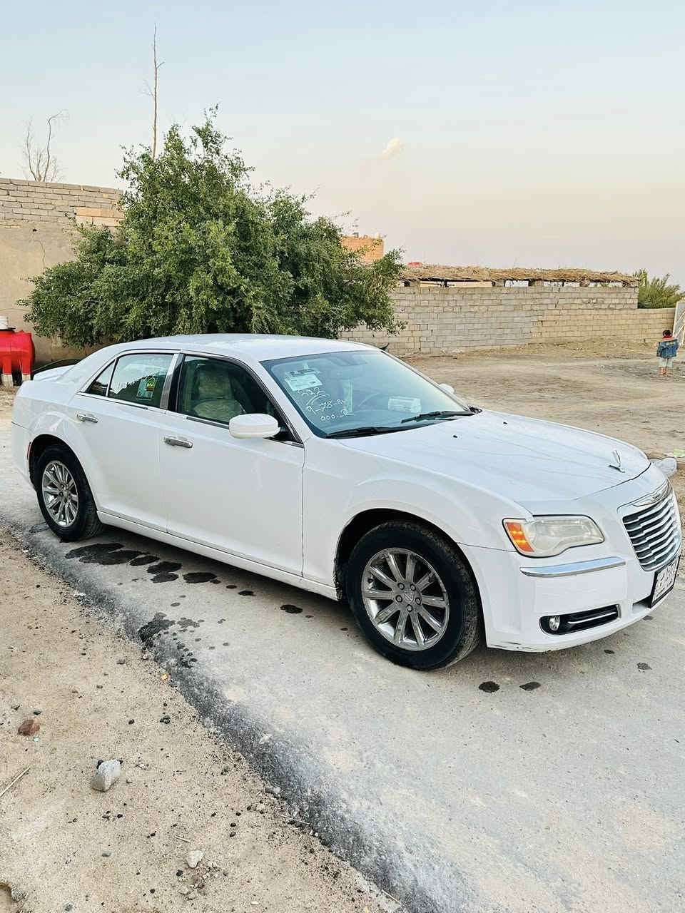 يا الله اوباما موديل 2014 اصل كندي رقم بصره مشروع وطني سنويه جديده لل٢٨  محرك ٣٦٠٠ كير طياره محرك وكير وأكسن كفاله خير من الله تبريد تدفئه كشنات كهربا شاشه جبيره كاميرا خلفيه تخم تاير جديد ماشيه ١٧٠ سياره ما مشتغله خط لايت زنون حداده حلوه 
وارد كندي بالعراق بيها جاملغ وبنيد  وجاملغ ثاني مرشوش شواصي كفاله باقي كفاله من ضربه وصبغ 
مكاني بصره قضا المدينه السعر ١٤٨ وبيها مجال بسيط سعرها مناسب وحلوه سياره 
***********
***********
