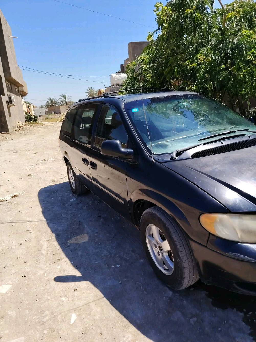 السلام عليكم اخوان دوج كرفان موديل 2007 رقم بغداد الدولي الجديد بسمي سنويه صالحه لل2030 السياره خير من الله  كير مكينه حداديه75بالميه  داخل نضيف كشنات سياحي بلع تخم تاير ويل كب بلادي السعر 70 بيع او مراوس #مراوس حسب القناعه مكاني حله طهمازيه ***********