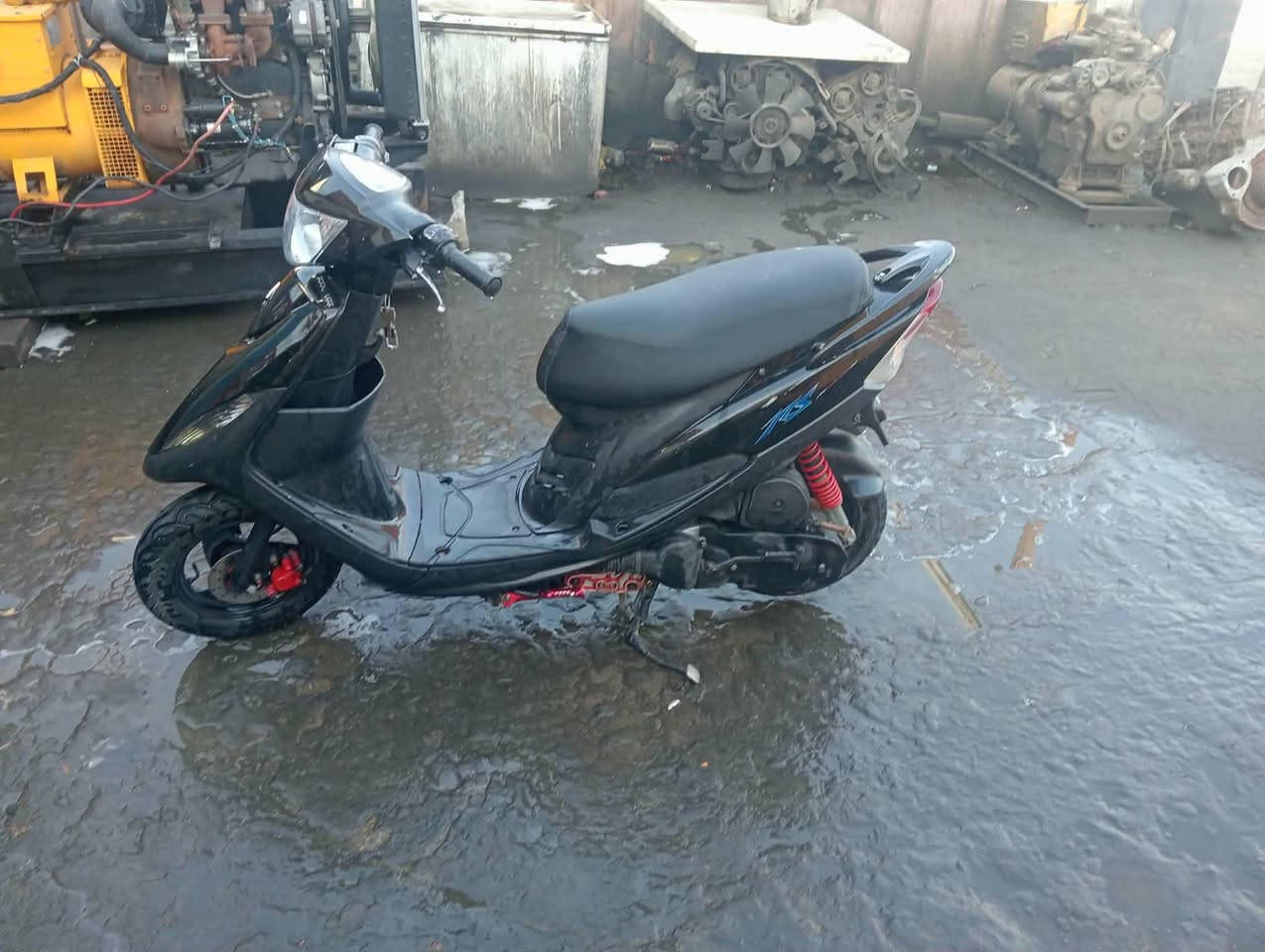 ماكس عدله
البيع ناصرية مركز 
رقم ***********
