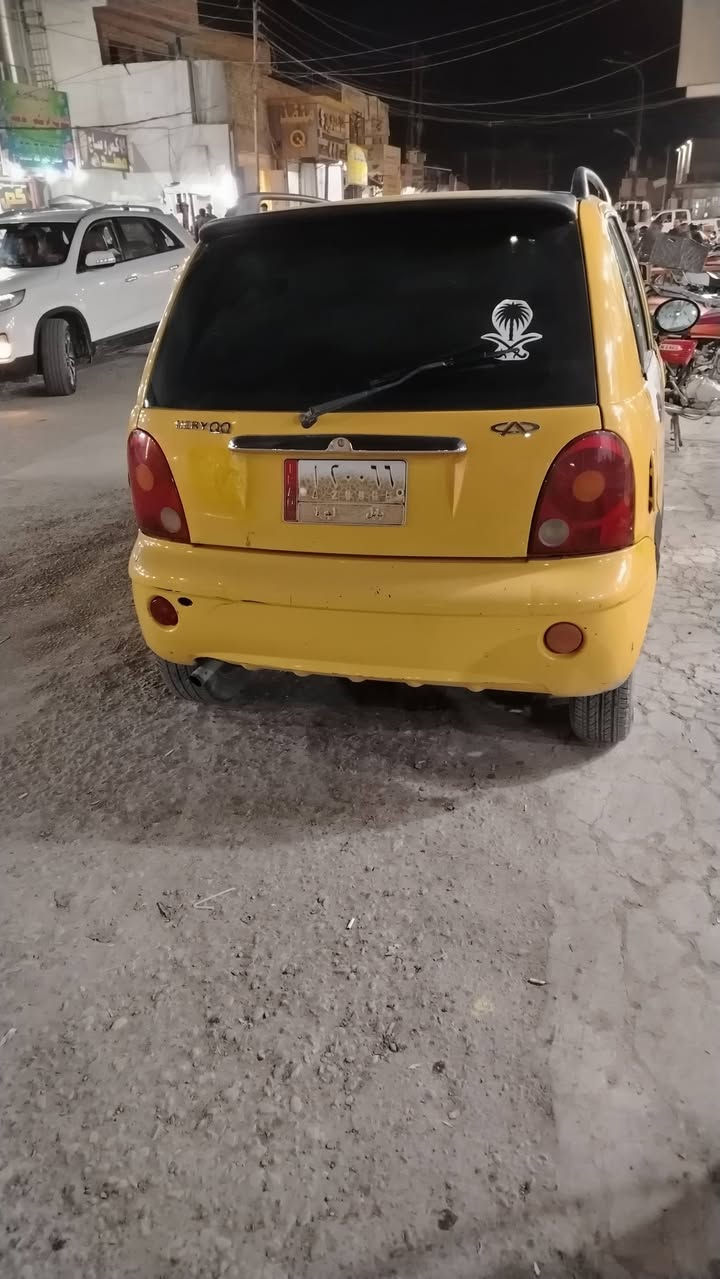 السلام عليكم  كيو كيو للبيع موديل 11 سنويه عضم ساقطه ب 21 كير ومكينه بلادي جدد بس بيه دخان من تحمه يروح تخم تاير جديد حداديه خلفي امامي جديد كهربائيات شغاله جام ماسحات زراكة ماسحات لايت عالي ناصي كله عل شرط تحويل مباشر تريد وكاله تدفئه تبريد 
مطلوبه هيئه 80 الف ومطلوبه غرامات 200 الف ينزلن من سعر السياره  السعر 16 ورقه مكان السياره الديوانيه قضاء البدير  ***********
***********
