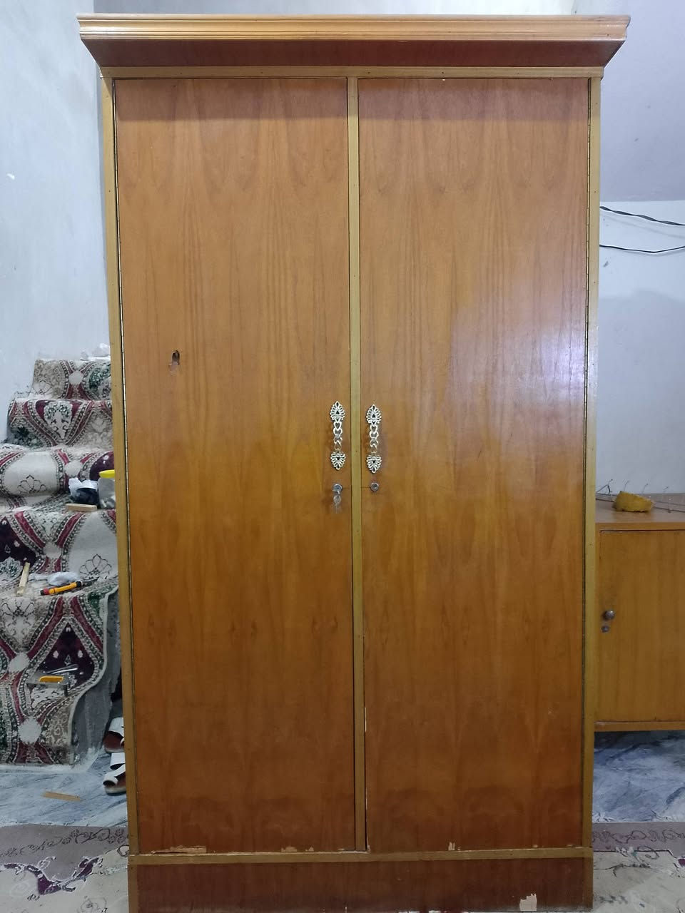 بـ75ــألف فقط كنتور بابين ارتفاع اكثر من مترين نضيف جدا ضرر بسيط


**إذا كنت صاحب هذا الإعلان وتريد حذفه لأي سبب، رجاءا أرسل رسالة إلى الدعم الفني**