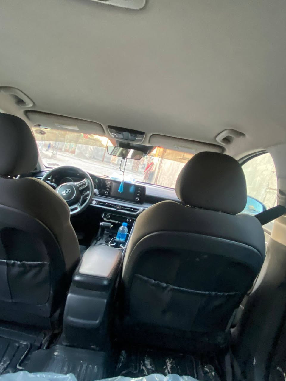 السلام عليكم K5 2021 السياره حادثها بنيد سياره فول عده التنته سياره جاهز من كلشي ***********

