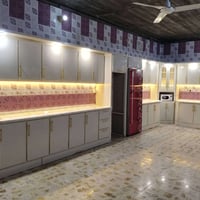 يعلن معمل الكرار يستقبل الكاونترات القديمه تبديلها بالجديد مع الفرق  ي...