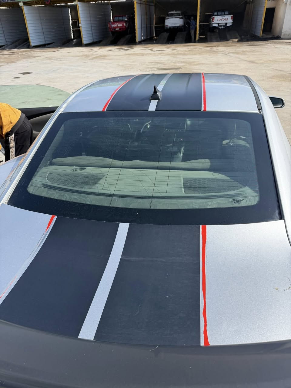 السلام عليكم 
للبيع كمارو 2014 
صبغ جاملغ وبنيد فقط
محرك 6 سلندر 3600
كزوز بوابات ريمونت
ويل 20 تو سايز
كير تبريد صدر تايرات كله بشرط 
رقم بغداد بأسمي تحويل ثاني يوم 
السعر 110 وبيها مجال
مكان السيارة واسط الكوت
للاتصال *********** واتساب
