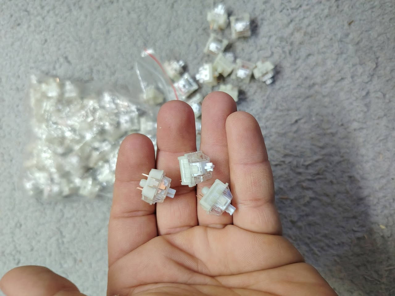 متوفر
اسعار مناسبه
يوجد توصيل


**إذا كنت صاحب هذا الإعلان وتريد حذفه لأي سبب، رجاءا أرسل رسالة إلى الدعم الفني**