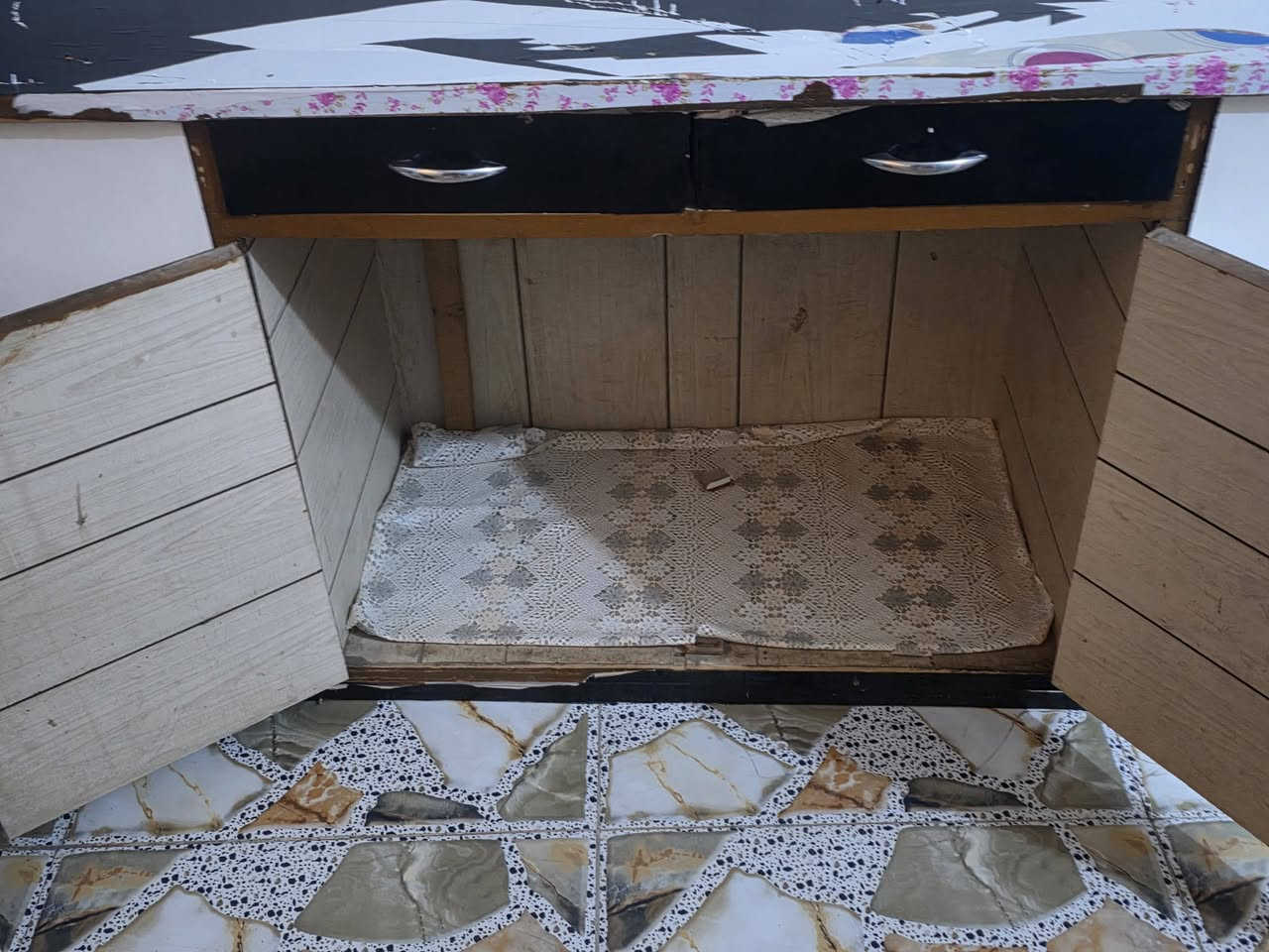 سلام عليكم عدي كونتر خشب للبيع سعره منسبب


**إذا كنت صاحب هذا الإعلان وتريد حذفه لأي سبب، رجاءا أرسل رسالة إلى الدعم الفني**