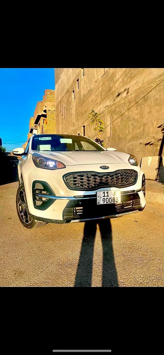 سبورتج  GT LINE
 2019
(جيتي لاين )فول 1/1

- وارد خليجي  (ضرر بارد ستفسار اكثر خاص)

‏‎ - بانوراما 
- بصمتين
‏‎ - سعة المحرك 2.0L

‏‎ - عدد AIR BAG 6
‏‎ - حساسات أمامية 
‏‎ - حساسات خلفية

‏‎ - كشافات 
‏‎ - بك لايت LED
‏‎ - ويل كب 19
‏‎ - قبضات أبواب نيكل 

-‏‎ تشغيل عن بعد 
‏‎ -فتح الصندوق كهرباء ذكي 
‏-‎ دشبول شاشة 
‏‎
‏‎- كاميرا دوارة
‏‎ - المقاعد جلد
‏‎ الكشنات الامامية دبل كهرباء
‏‎ - مثبت السرعة Cruise 

‏‎- أوضعيات قياده 3
‏‎ - فحص أنظمة السيارة 
‏‎ - حساسات ضغط اطارات 
‏‎ - شفتات مقود
‏‎ - هاند بريك بصمة 
‏‎‏
‏‎
‏‎- نظام مانع الانزلاق
‏‎- نظام نزول المنحدرات 
‏‎- اشارة في المرايا الجانبية
‏‎- مخرج منفذ الطاقة 
‏‎‏- حساسات كامله داير السياره 
شاحن هاتف لاسلكي 
نقطه عمياه 
الجنطه كهرباء 
مكان :السياره بغداد.        سعر 192
الرقم : *********** واتساب فقط

