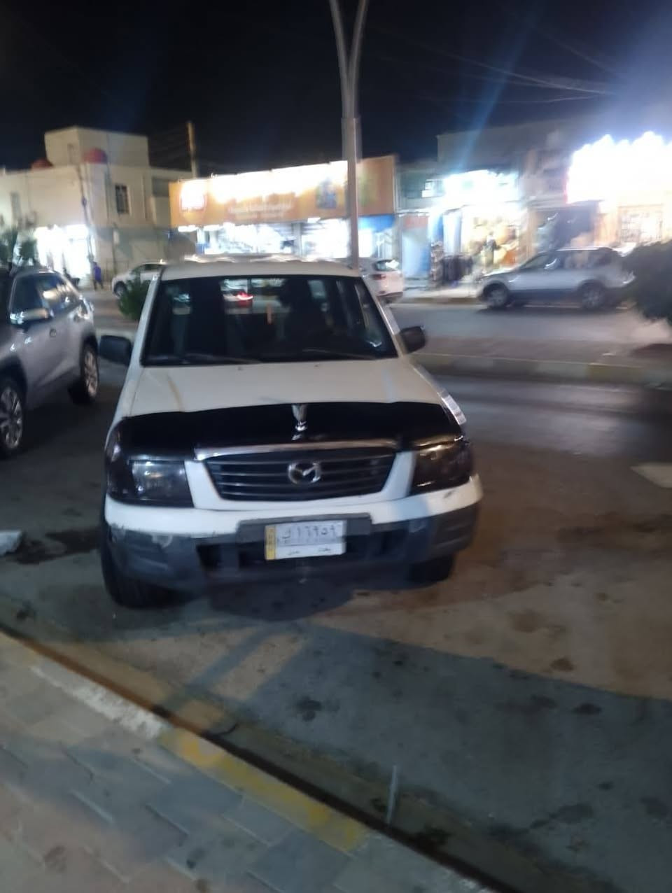 السلام عليكم.  للبيع او المراوس حسب القناعه
بيك اب دبل قماره فورويل     السعر 68 وبيها مجال للشراي

رقم بغداد تحويل مباشر 

السيارة كاز 

محرك جديد كير عادي 

تخم تاير صدر جديد كهربائيات كلها شغاله 

العنوان الرمادي الخمسه كيلو للاستفسار هاتف ***********
