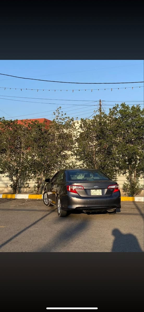 السلام عليكم للبيع كامري 2012 امريكي حادثها تقرير مياه امطار ماشية 99 الف السياره حلوة ونضيفة لا حادث ولا قطره صبغ مواصفات LE رقم بغداد خصوصي بأسمي تحويل ثاني يوم شاشة جبيرة كامرة خلفية نظام eco  تايرات جديدة حساسات خلفية السعر 130 وبيها مجال مكان السيارة بغداد العامرية  للاستفسار الاتصال على الارقام 
***********
