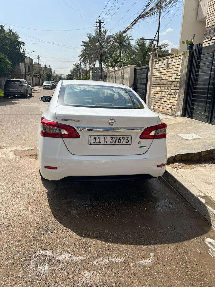 نسيان سنترا 2016
خليجي  
بيهة صبغ بابين جهة الراكب فقط 
مكينة ١٦٠٠
قطتعين تبريد 
سيارة بلادية ونظيفة 
سعرهة ١١٥ وبيهة مجال
 ***********
