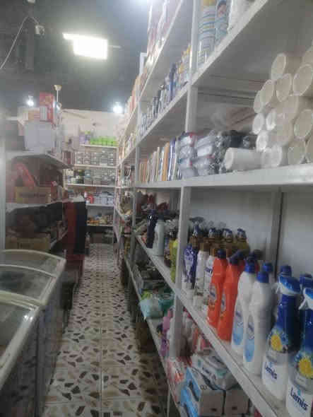 السلام عليكم ورحمة الله رفوف اسواق وزن ثقيل كلشي يصيرن انشائيه محلات يرهمن طولهن 14متر عنواني نجف رضويه سعر خاص ***********
