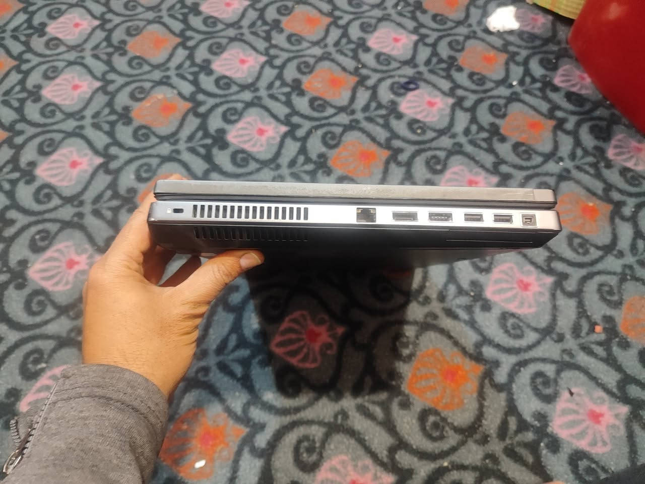 لابتوب hp عاطل باله شاشة lg حجم ١٩ شاشة مربعة حجم ٢١ او ٢٠ سماعات داخليه بيها سعر القطعة ب٣٠ الف مكان بصرة


**إذا كنت صاحب هذا الإعلان وتريد حذفه لأي سبب، رجاءا أرسل رسالة إلى الدعم الفني**