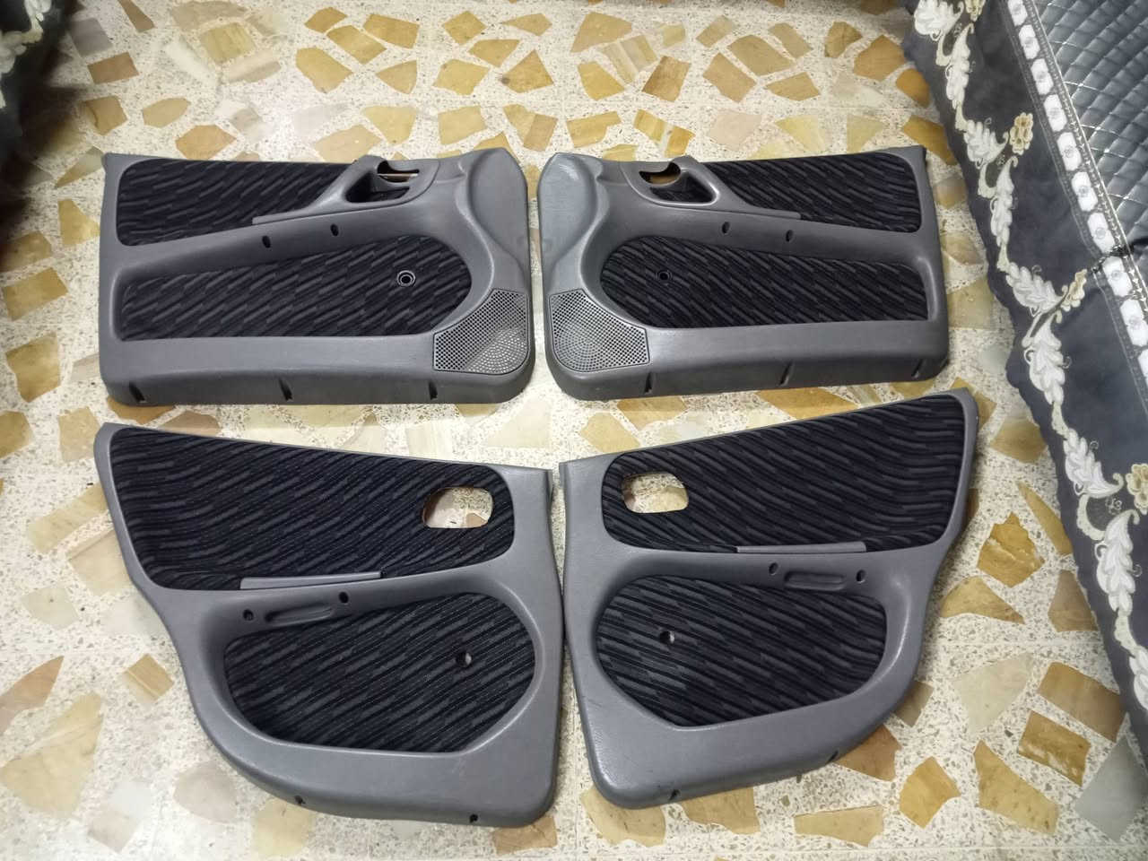 بطين استره للبيع *********** كورك ***********
